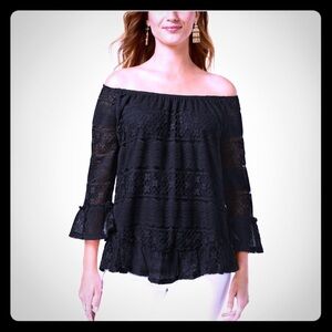STYLE & CO Women’s off the shoulder blouse/size S